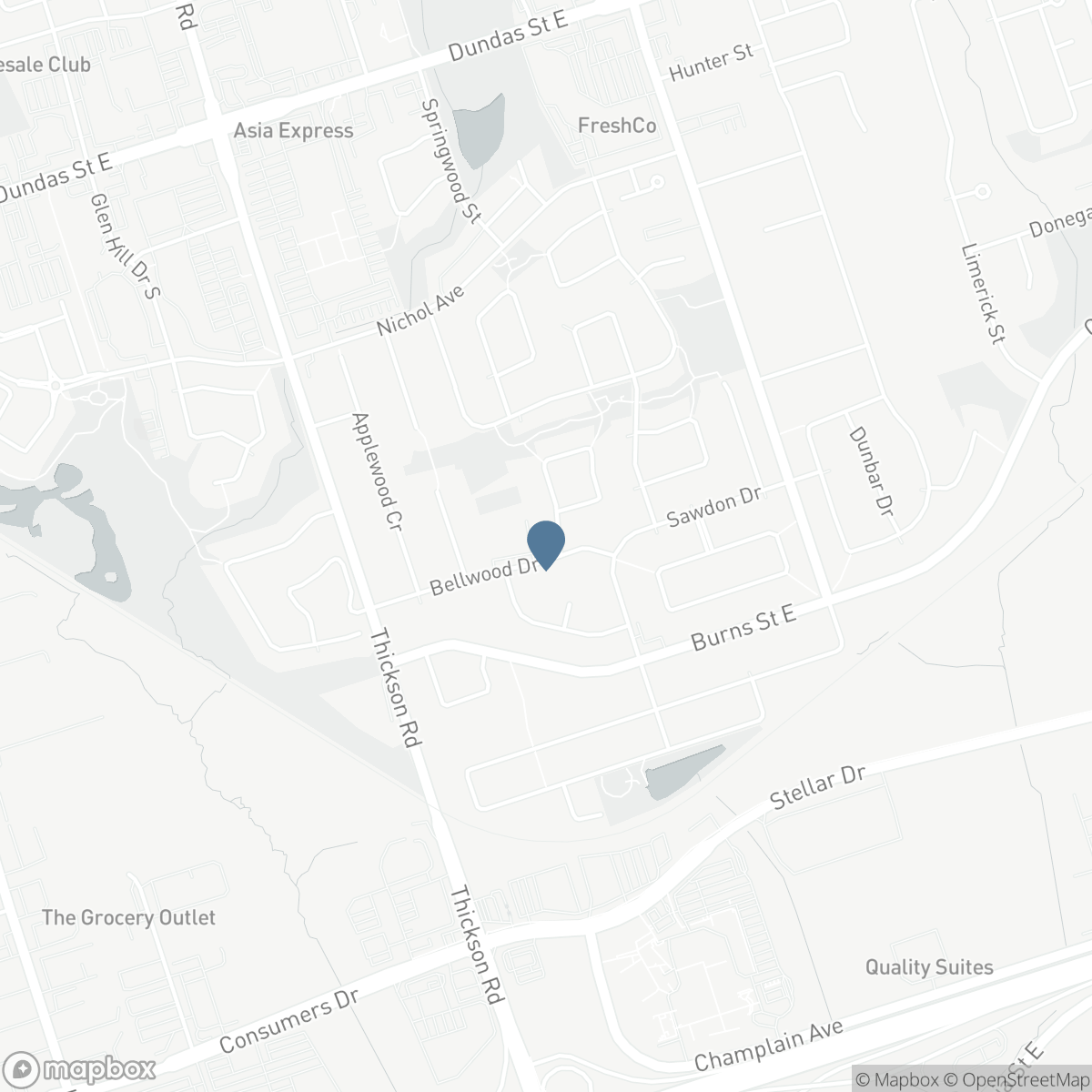 4 LOWDER PLACE, Whitby, Ontario L1N 8C1